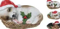 Kerstdecoratie|ohgreen Hond met kerstmuts in mand