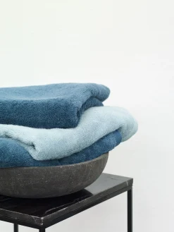 Badkamer|ohgreen London handdoek 55x100 aquatic