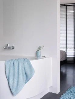 Badkamer|ohgreen London handdoek 55x100 aquatic