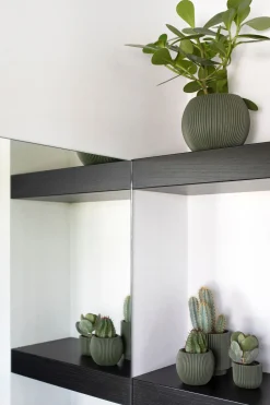 Potten En Vazen|ohgreen Pot bol groove 8x7